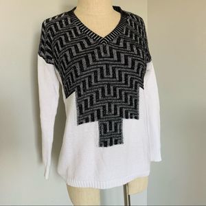BCBGeneration Knit Black and White Sweater XXS